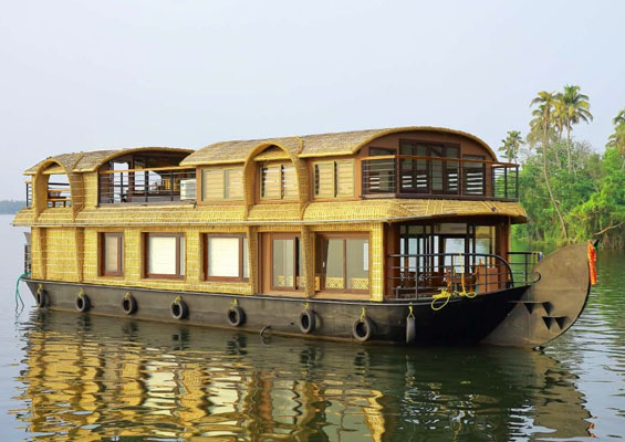 Alappuzha Luxury Houseboats